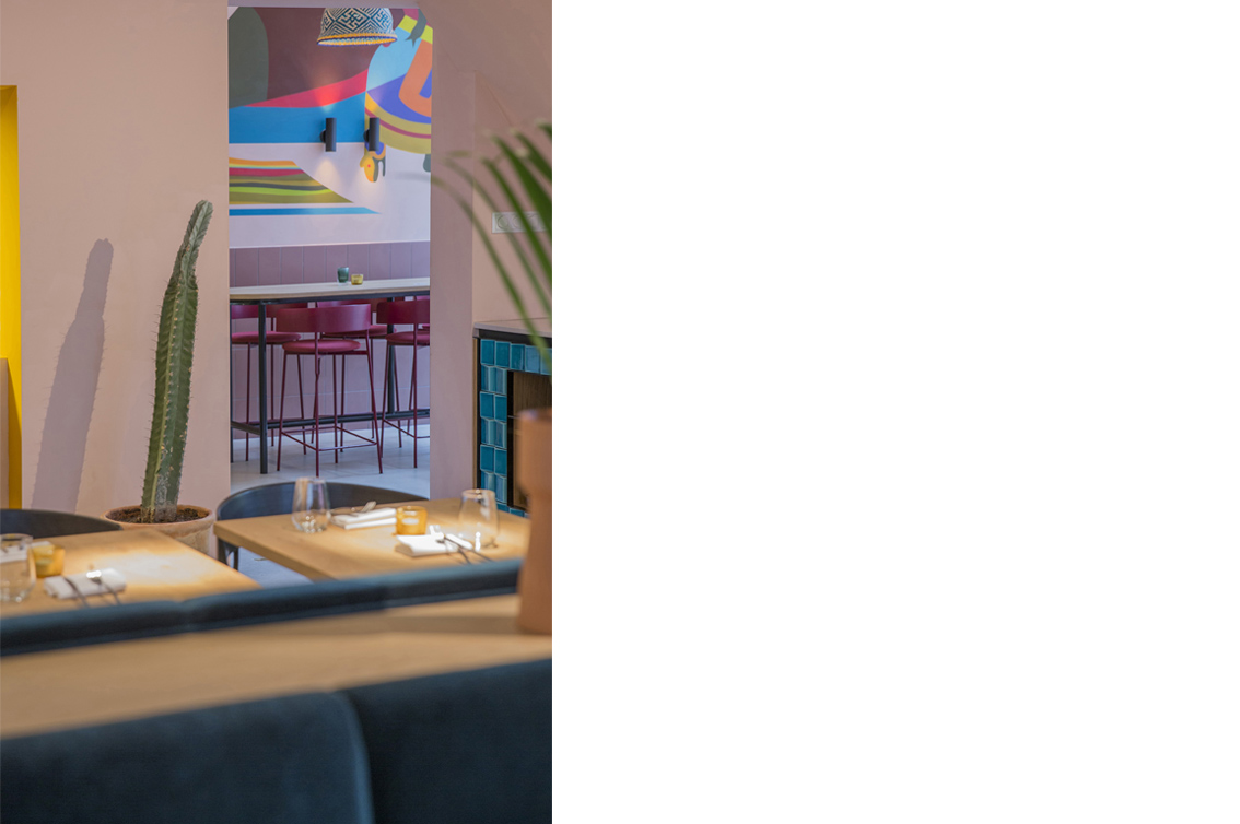 restaurant design, nazka, nazka amsterdam, peruvian cuisine, meeder ontwerpers, meeder ontwerpers, pink walls, blue tiles, mural